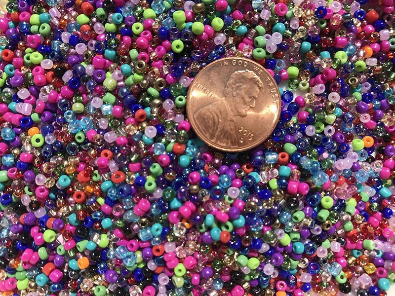 Golden Leaf Seed Beads Size:11/0 50 gr / 1.76 oz (Clear) - Image 3